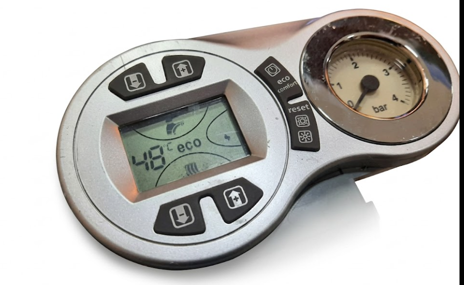 Domina N F24 LCD